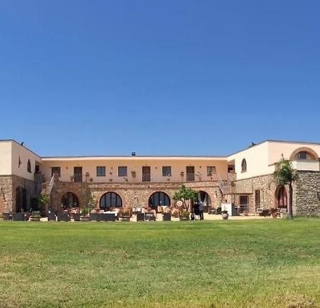 Agriturismo Donna Germana Ciro Marina Bagian luar foto