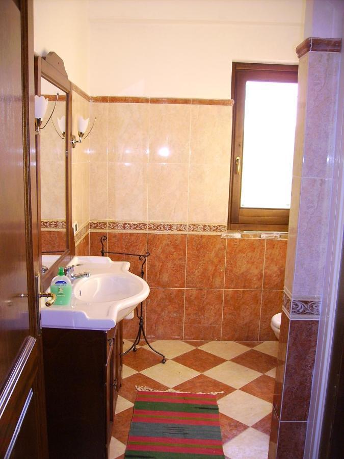 Agriturismo Donna Germana Ciro Marina Bagian luar foto
