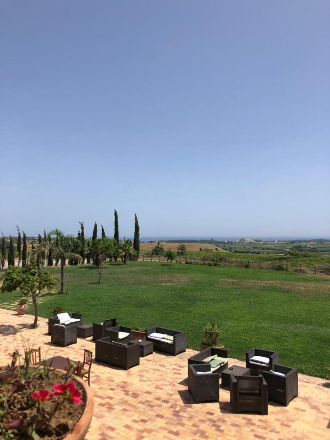 Agriturismo Donna Germana Ciro Marina Bagian luar foto