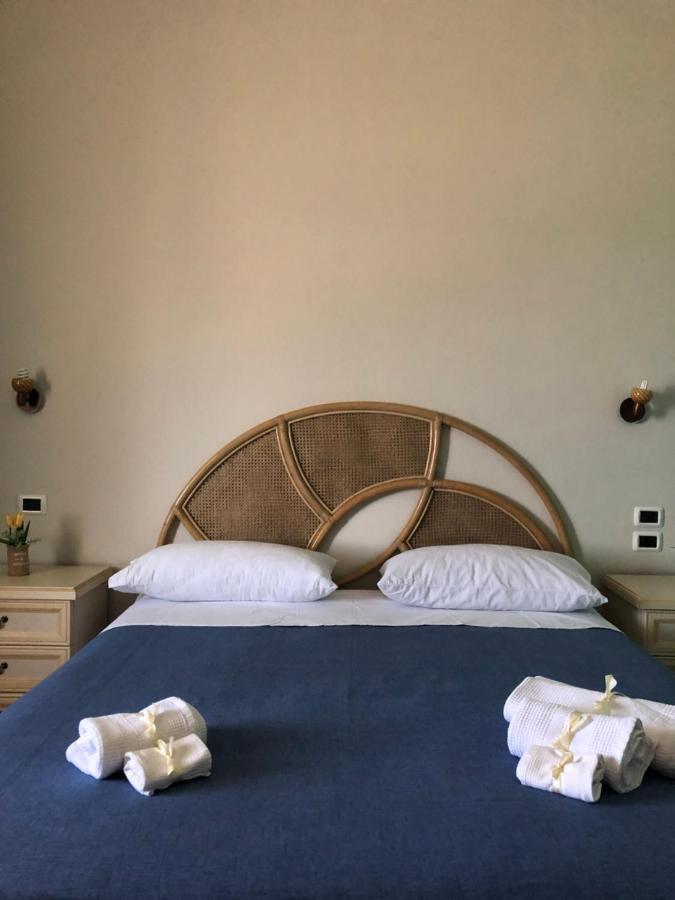 Agriturismo Donna Germana Ciro Marina Bagian luar foto