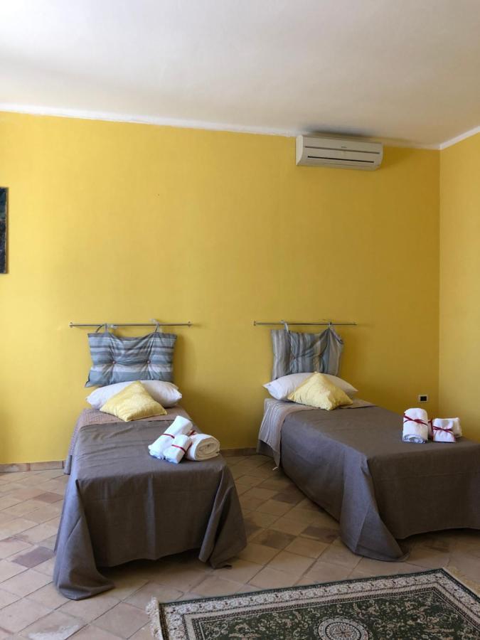 Agriturismo Donna Germana Ciro Marina Bagian luar foto