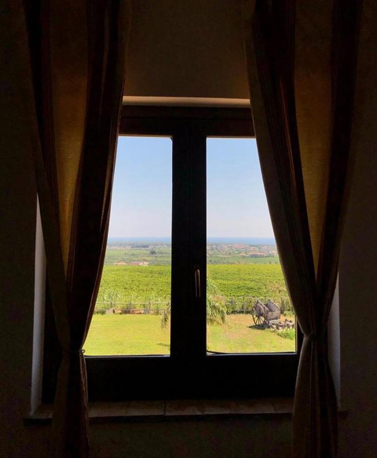 Agriturismo Donna Germana Ciro Marina Bagian luar foto